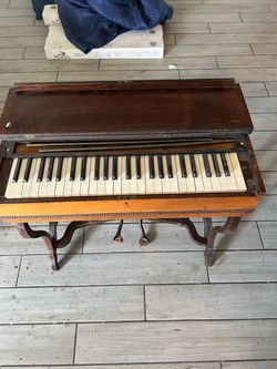 19th century Oregon pedal