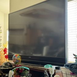 Mitsubishi 80 Inch Projection —WORKS With Controller 
