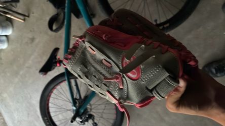 Rawlings base ball glove