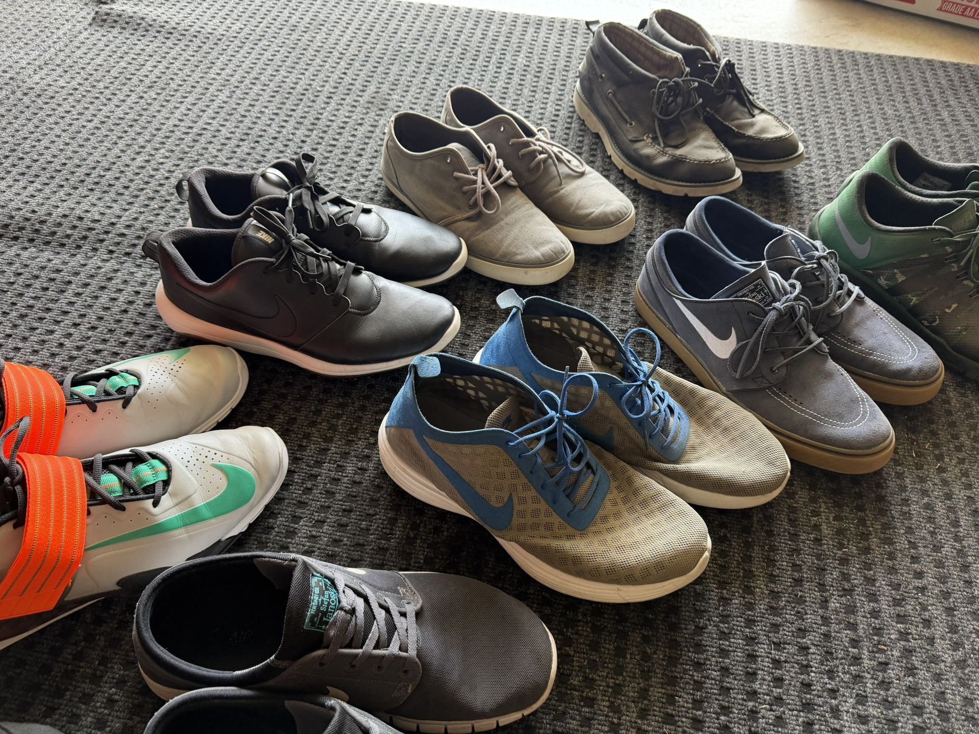Nike Shoe lot!