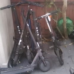 9 Volts And Highboy Scooters Multiple Different Scooters Asking 50 Make Me An Offer