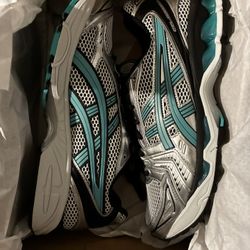 ASICS Gel Keyanos Size 11 Never Worn