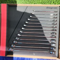 Snap-On 13-Piece Metric Hand Wrenches With PRO-Fi Organizer 
