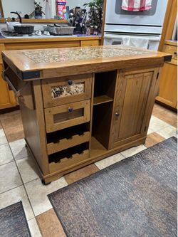 Solid wood kitchen island