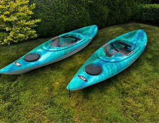 2 Matching Pelican Odyssey 100x Kayaks