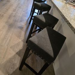 Counter Height Chairs