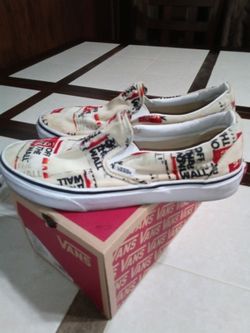 Vans classic slip on shoes.size 8.5