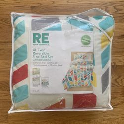 Brand New 5-piece Twin XL Comforter Bedding Set Reversible Dorm College