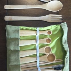 Bamboo Kitchen Utensils & Toothbrush