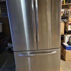 Samsung French Door Fridge 28cu