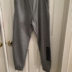 Puma Pants & Hoodie Size M