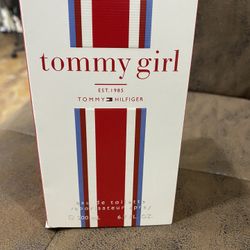 Tommy Hilfiger Perfume 