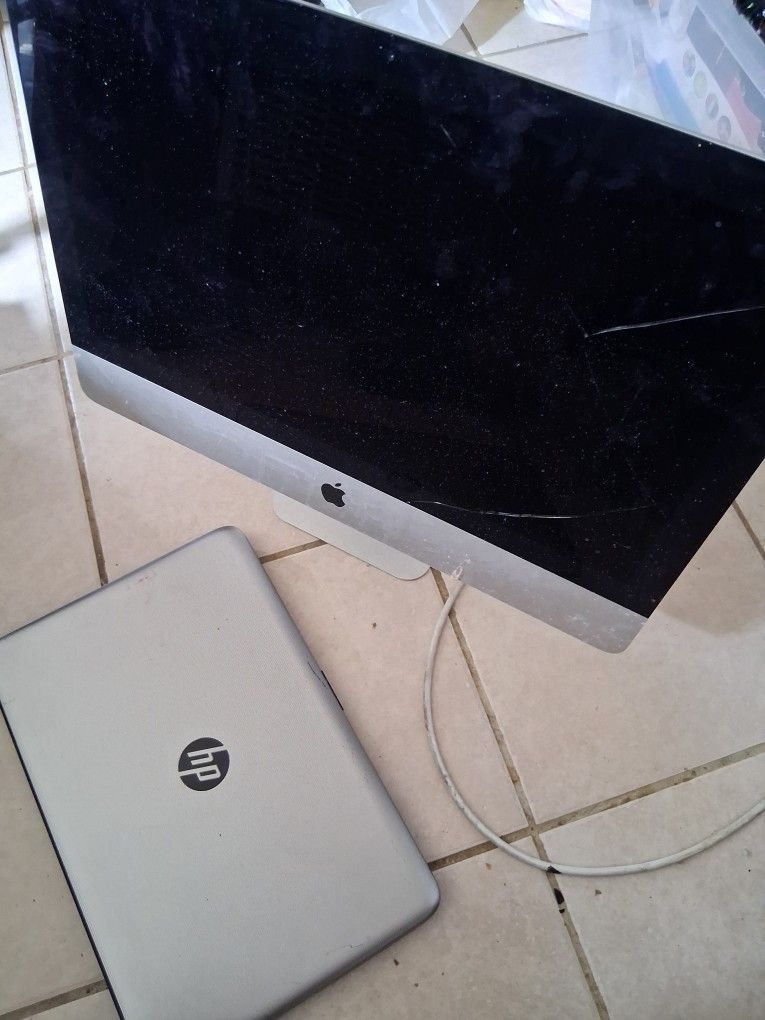 Laptop and computer for spare parts, the glass is cracked