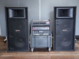 DJ PA System Crown/Behringer/Sonic/SKB