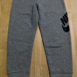 Nike Boys Joggers Size 7 LG