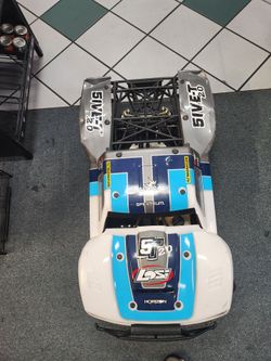 Losi 5T