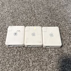 3 Apple AirPort Express