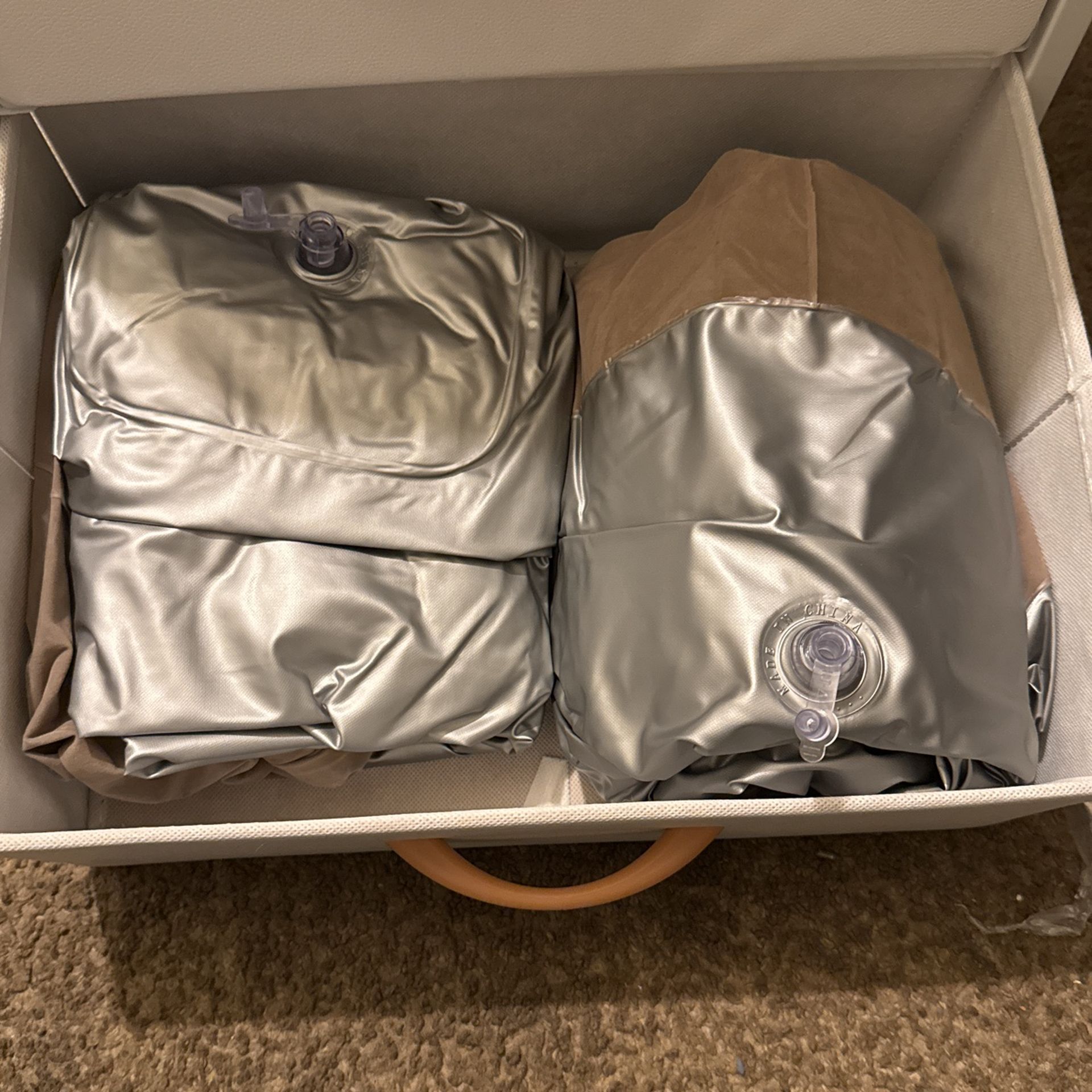 2 Inflatable comfy chairs