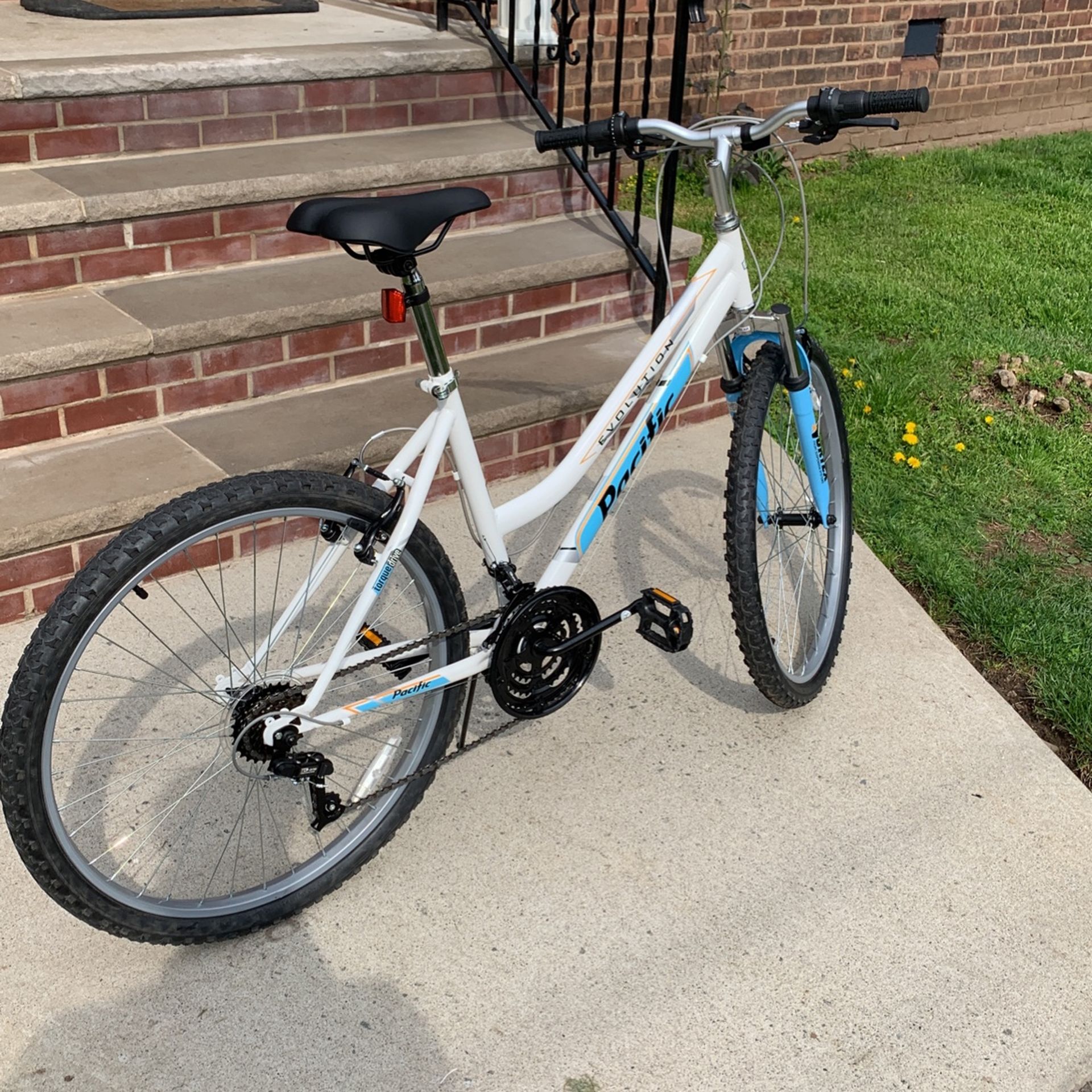 Sport Bikes Pacific Evolution Mountain Bike Pacific Evolution