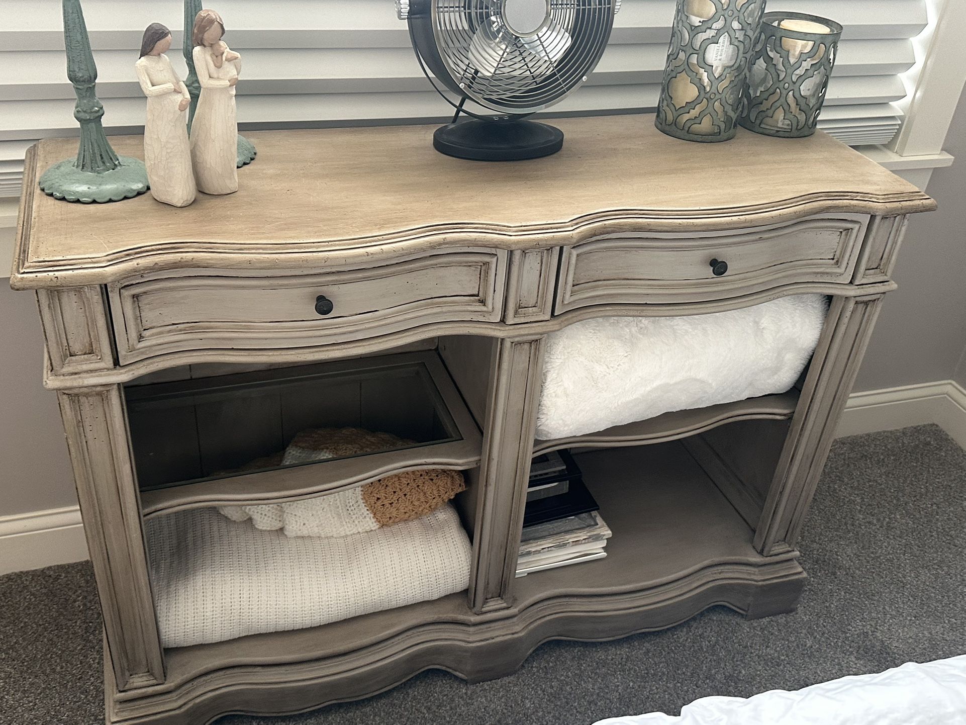 Buffet Table