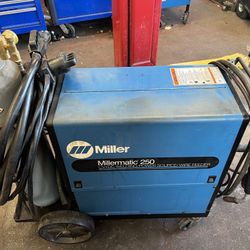 Miller Automatic 250 Welder. No gas thank Read the description for more details.