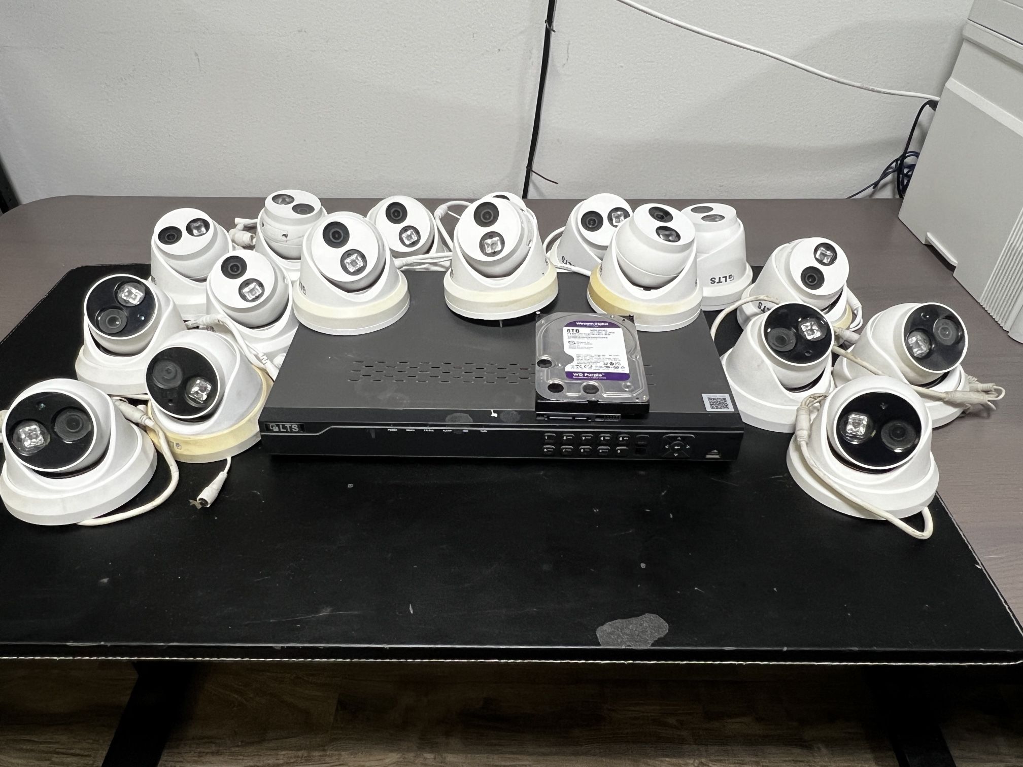 Commercial NVR Security Camera set 20 LTS Cameras, Port switch