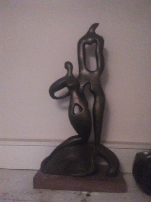 Bronze statue