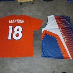 The Denver Broncos tops ×2