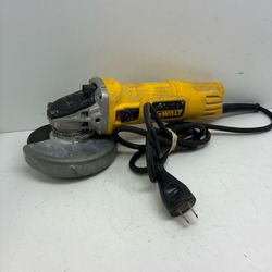 Dewalt Angle Grinder 214607/16
