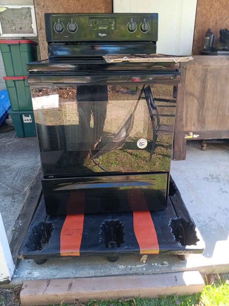 Whirlpool Black Flat Top Stove