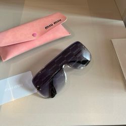 sunglasses