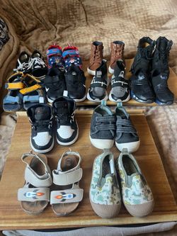 Boys shoes
