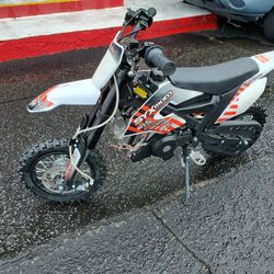 Children's Dirt Bikes Brand New Electric Start Automatic