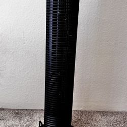 Holmes Oscillating Tower Fan