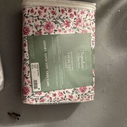 Girl Twin Mattress Cover