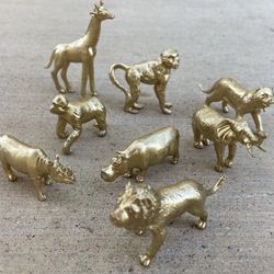 Small gold safari animals 