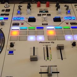 DDJ REV7 + HEADLINER FLIGHT CASE