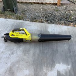 Leaf Blower (corded)