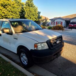 2007 Ford F-150 $4800. Strong Motor