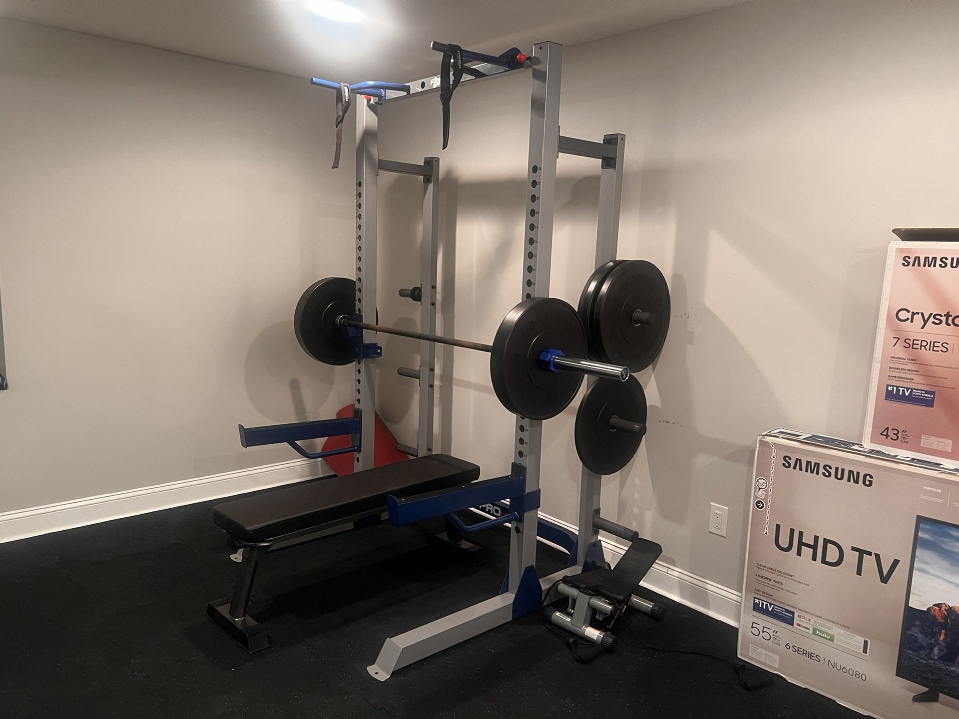 Complete Home Gym with weights - $800 OBO - (Like New) - $800 (Philadelphia)