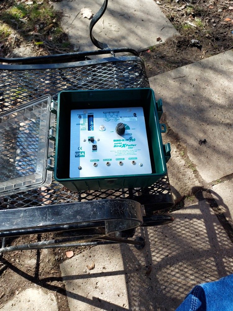 Electronic Bird Repeller Up To 6acres