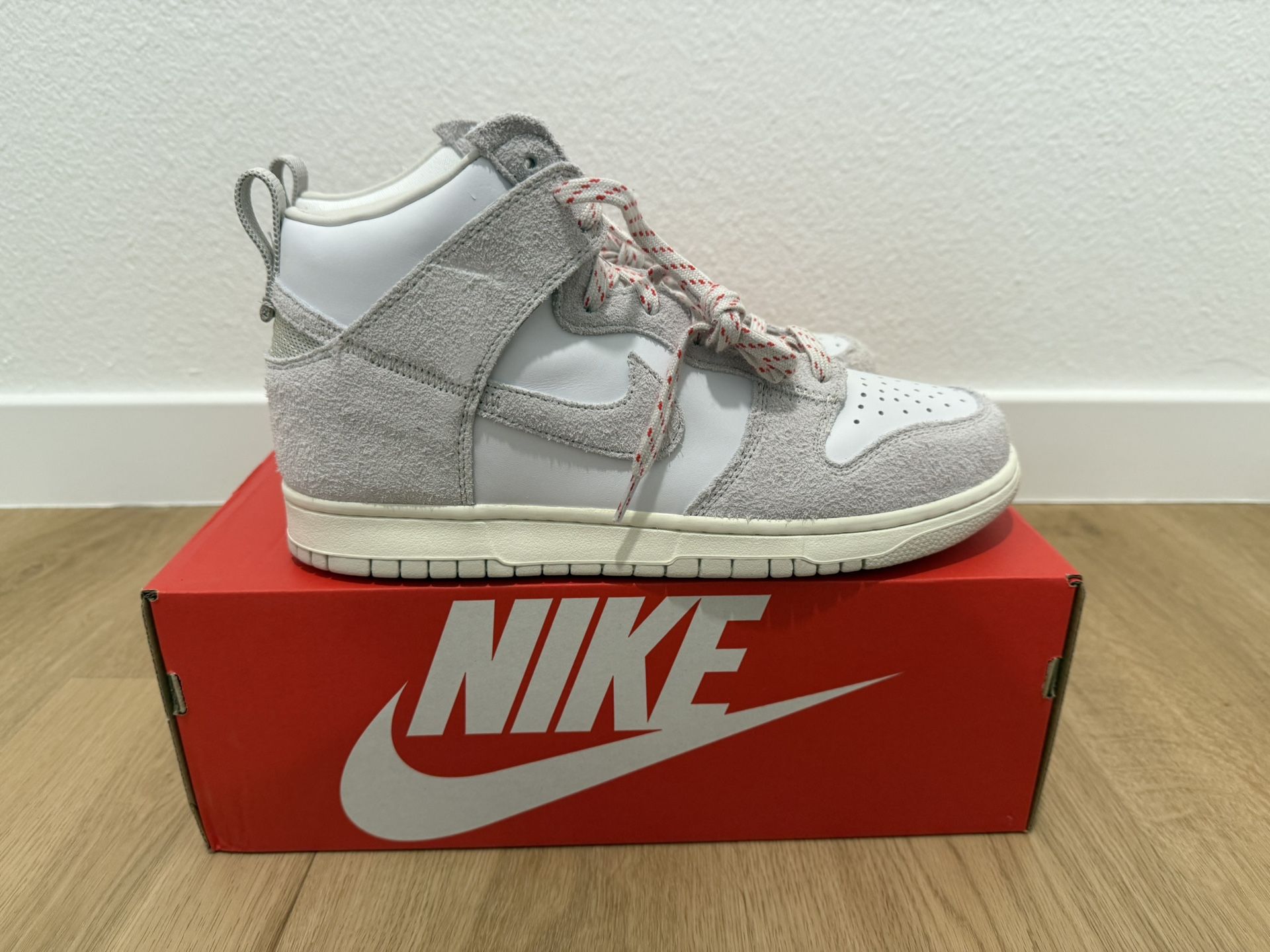 Nike Dunk Hi Notre Orewood Brown Size 11