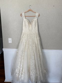 Allure Bridals 9619 Wedding Dress Size 18 Ivory | No Alterations | Worn Once