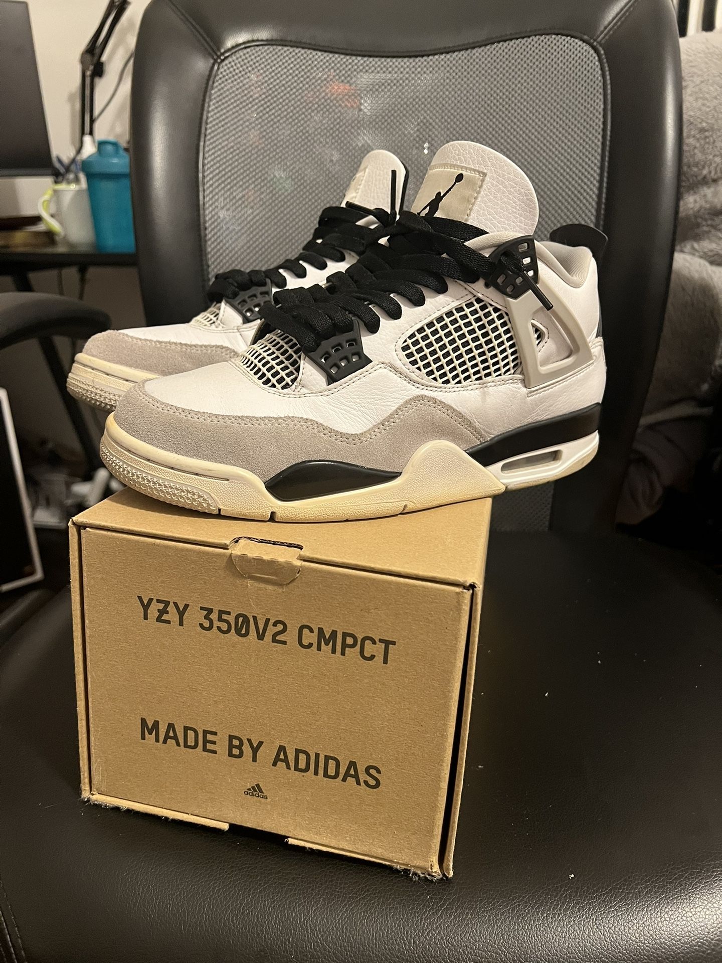 Air Jordan 4 Military Black Size 8.5 (GOAT Authentic)