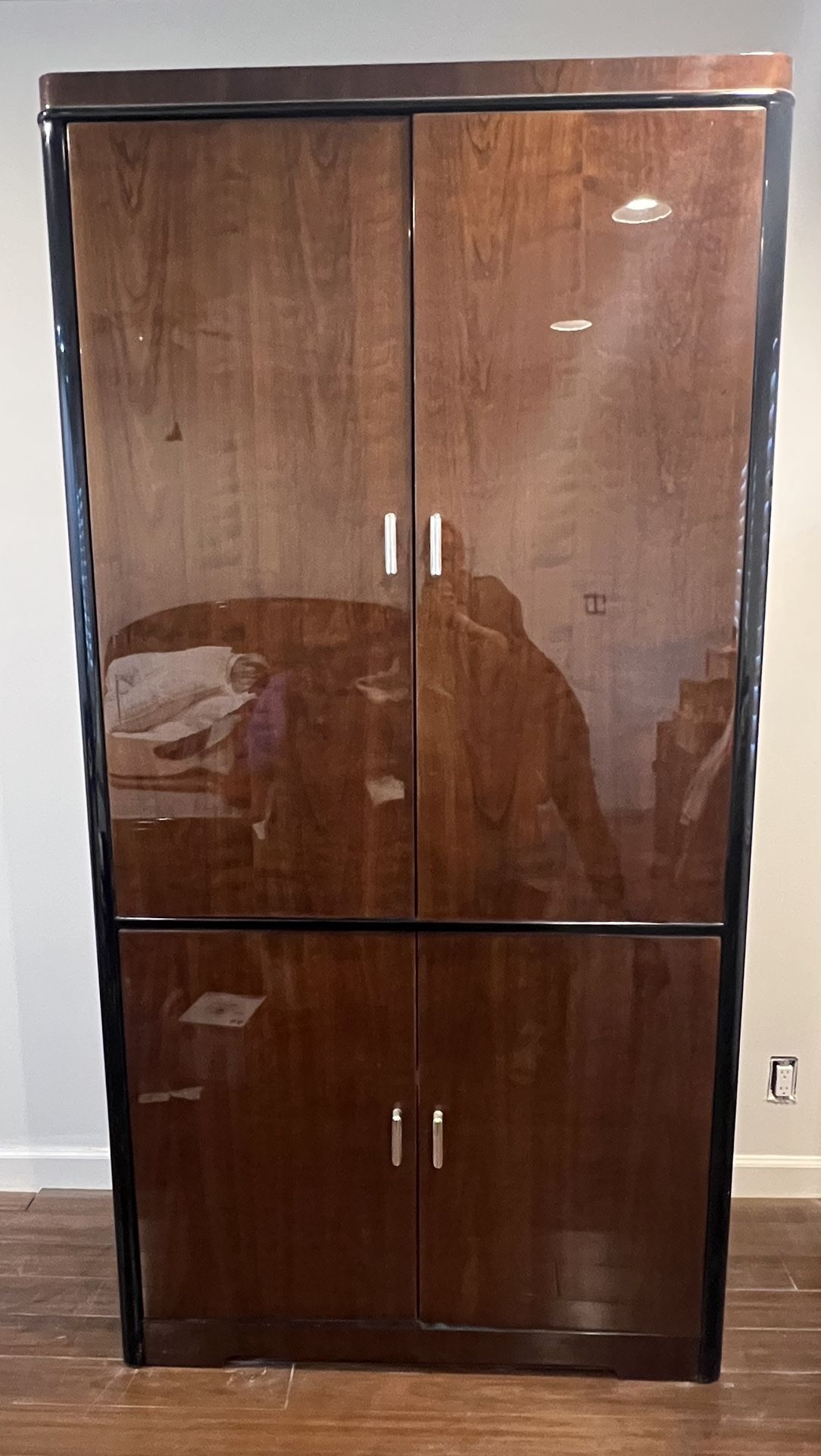 Henredon Scene III Black Lacquer Bedroom Furniture