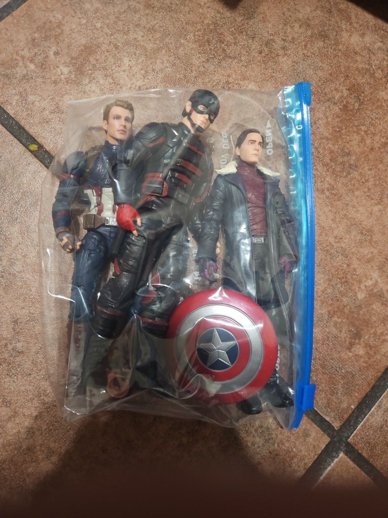 Lot Of Action Figures