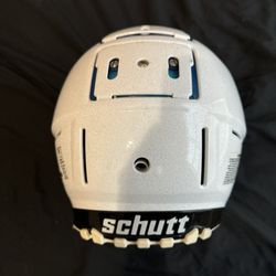 schutt large helmet 
