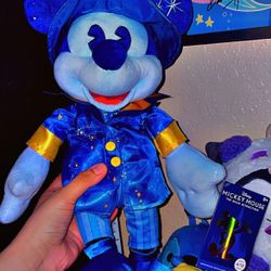 Mickey Mouse: The Main Attraction Plush, Series 6 of 12