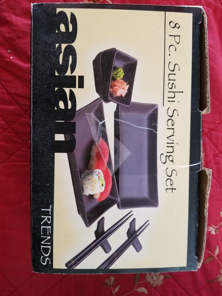 sushi serving set