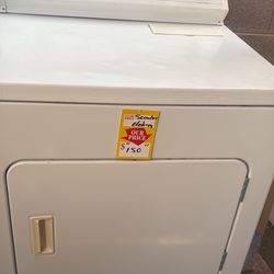 Bonita secadora eléctrica con garantía  de 3 meses